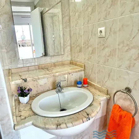 Apartbeach Duplex El Serrallo * Tarragona